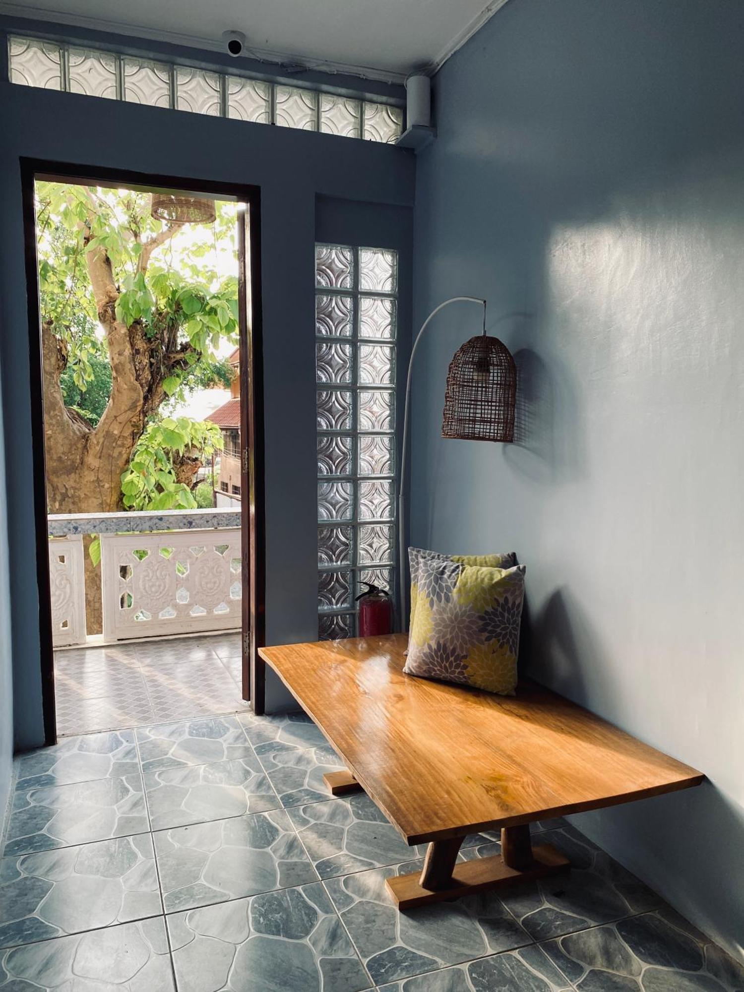 Lakayo Hillside Apartelle San Juan  Exterior photo
